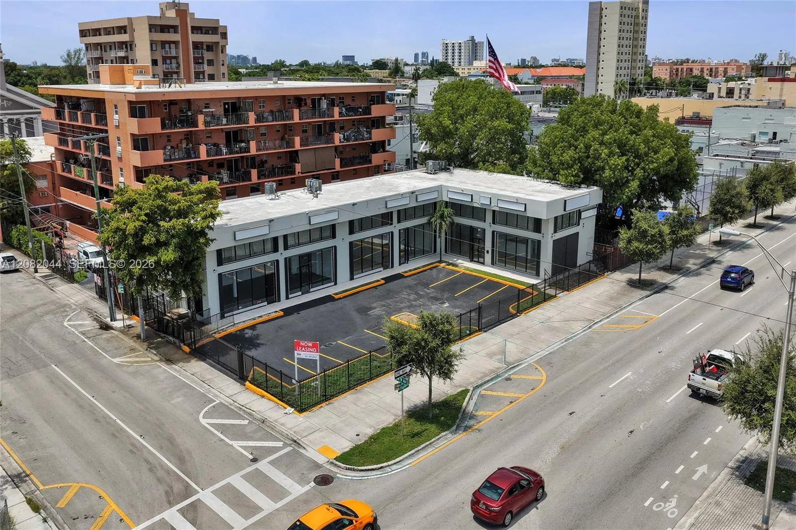 Foto de propiedad en 900 Flagler Street, Miami, FL 33130 Miami con MLS# 