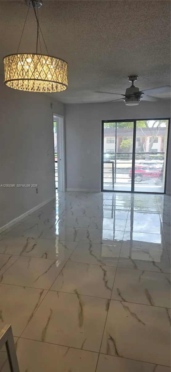 En Renta 900 NE 209th Terrace 203-31, Miami, FL 33179, Miami, FL 33179