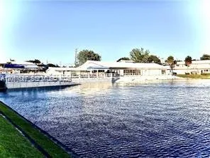 En Venta 900 SW 11th Avenue 17C, Hallandale Beach, FL 33009, Hallandale Beach, FL 33009