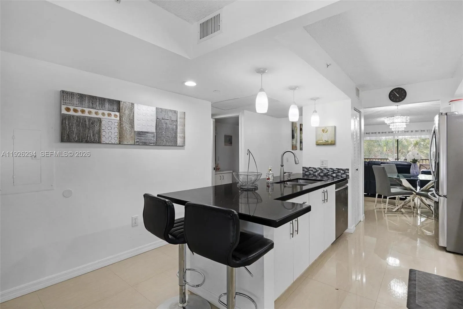 Foto de propiedad en 900 SW 142nd Avenue 306L, Pembroke Pines, FL 33027 Pembroke Pines con MLS# 