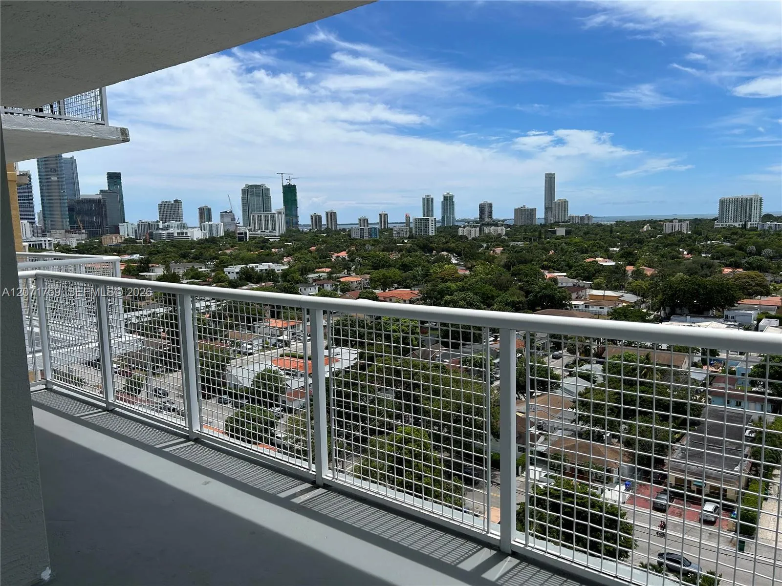 Foto de propiedad en 900 SW 8th Street 1503, Miami, FL 33130 Miami con MLS#