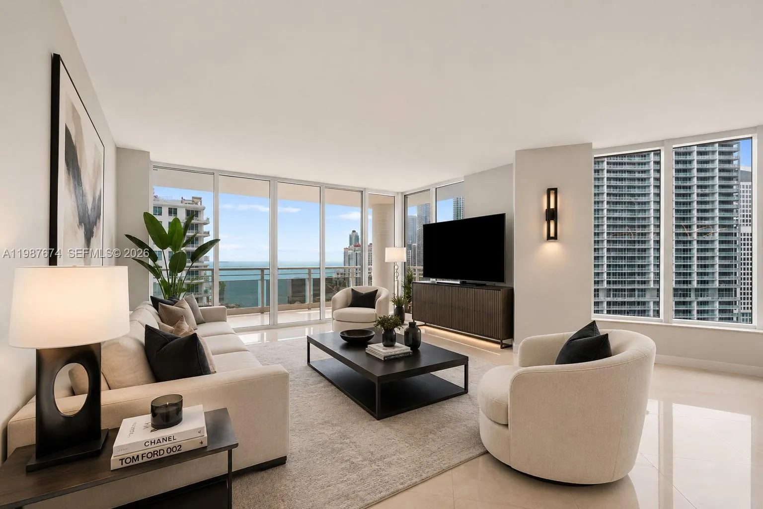 Foto de propiedad en 901 Brickell Key Boulevard 2804, Miami, FL 33131 Miami con MLS#