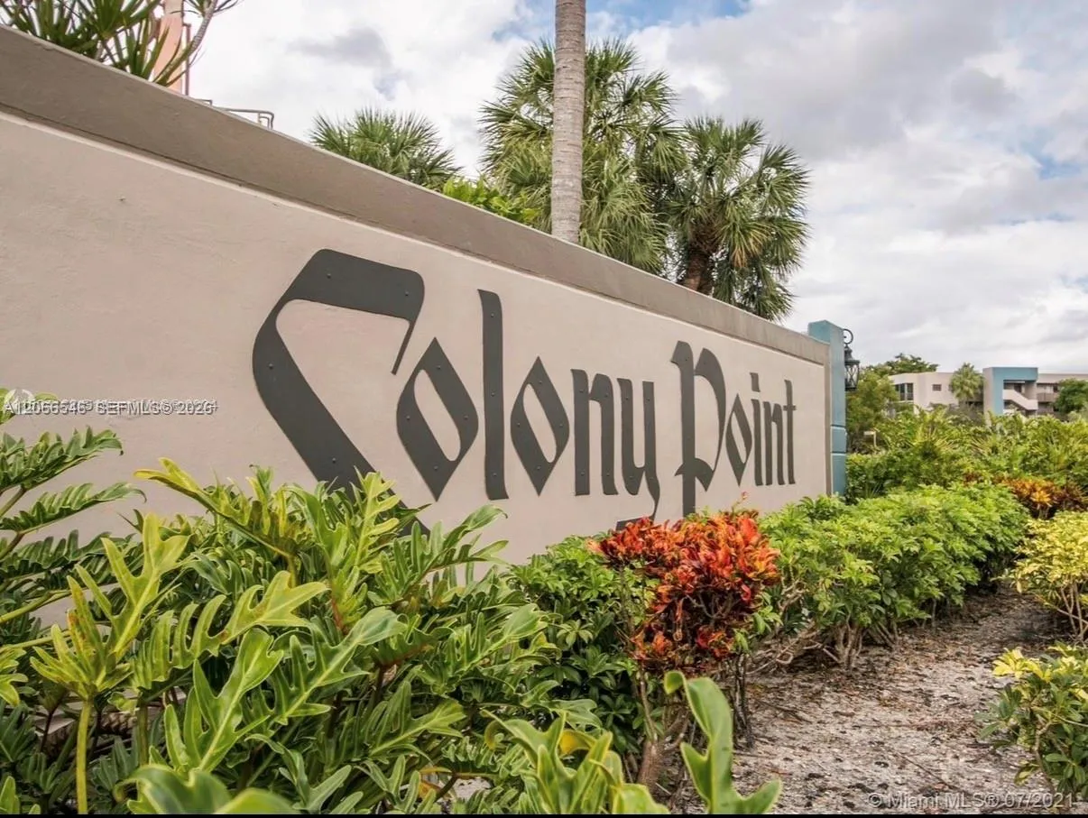 En Venta 901 Colony Point Circle 111, Pembroke Pines, FL 33026, Pembroke Pines, FL 33026