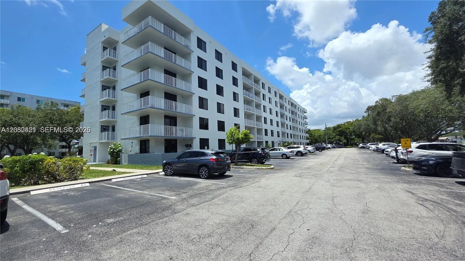 En Venta 901 Hillcrest Drive 215, Hollywood, FL 33021, Hollywood, FL 33021