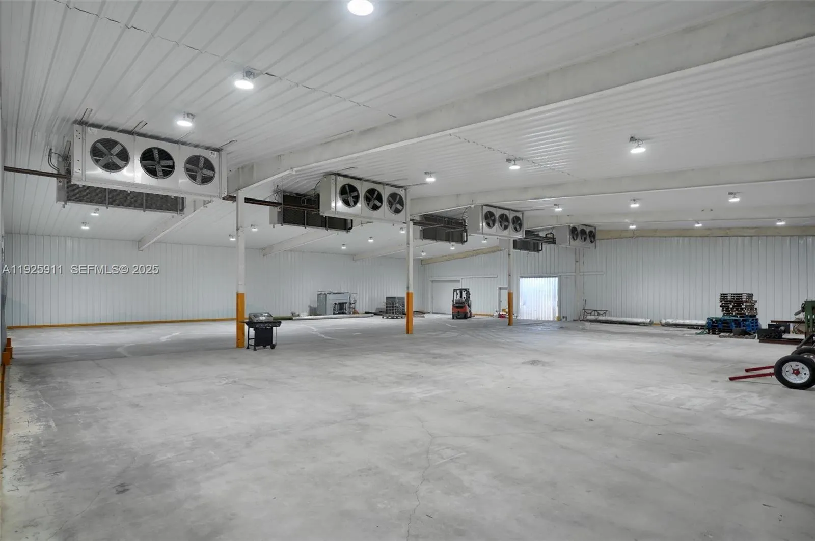 Foto de propiedad en 901 NW 9th Street, Belle Glade, FL 33430 Belle Glade con MLS# 