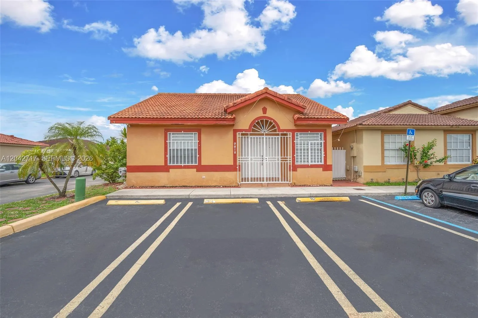 Foto de propiedad en 9018 NW 120th Street 133, Hialeah Gardens, FL 33018 Hialeah Gardens con MLS# 