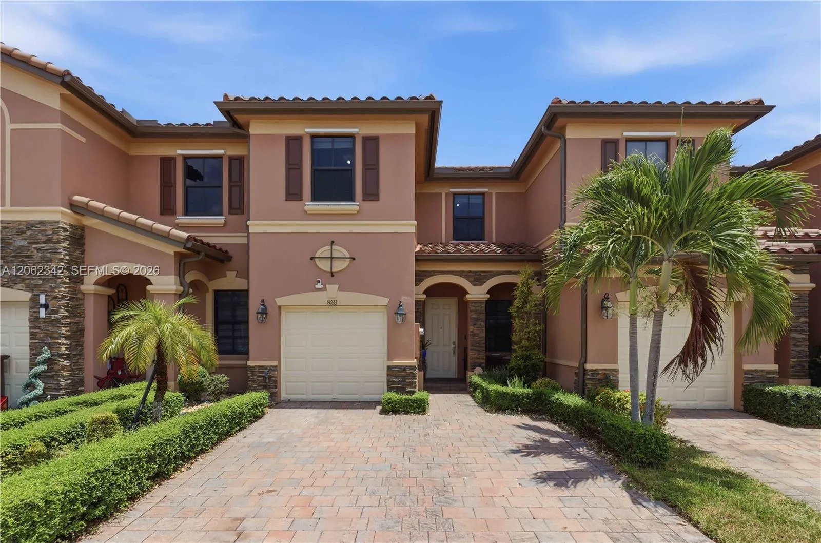En Venta 9033 W 33rd Avenue, Hialeah, FL 33018, Hialeah, FL 33018