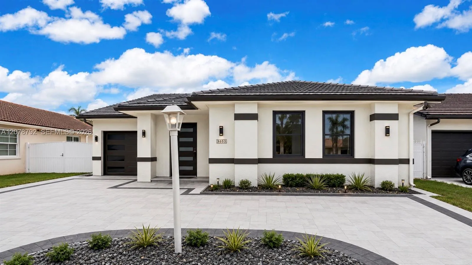 En Venta 9053 NW 146th Terrace, Miami Lakes, FL 33018, Miami Lakes, FL 33018