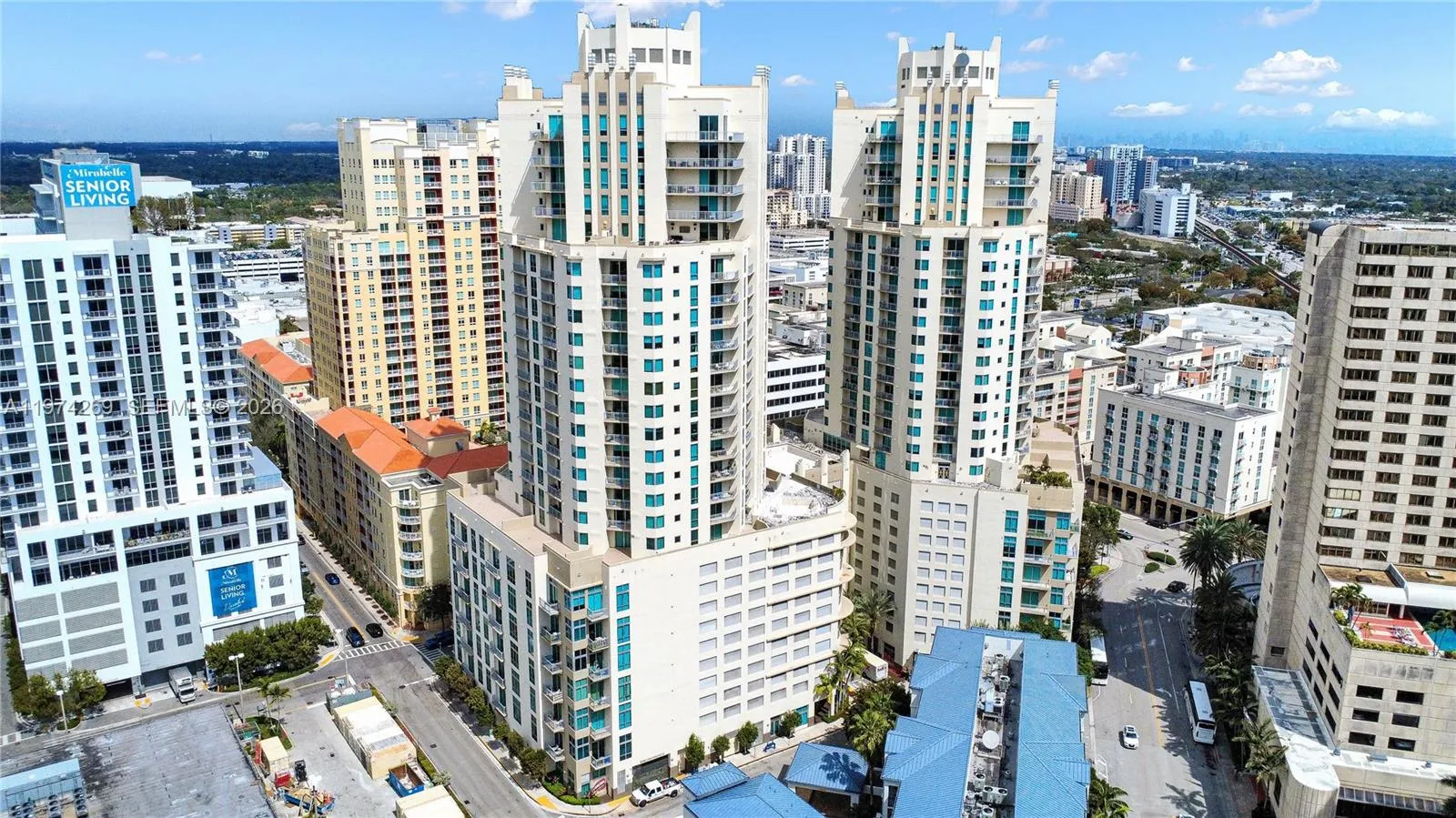 Foto de propiedad en 9066 SW 73rd Court 203, Miami, FL 33156 Miami con MLS# 