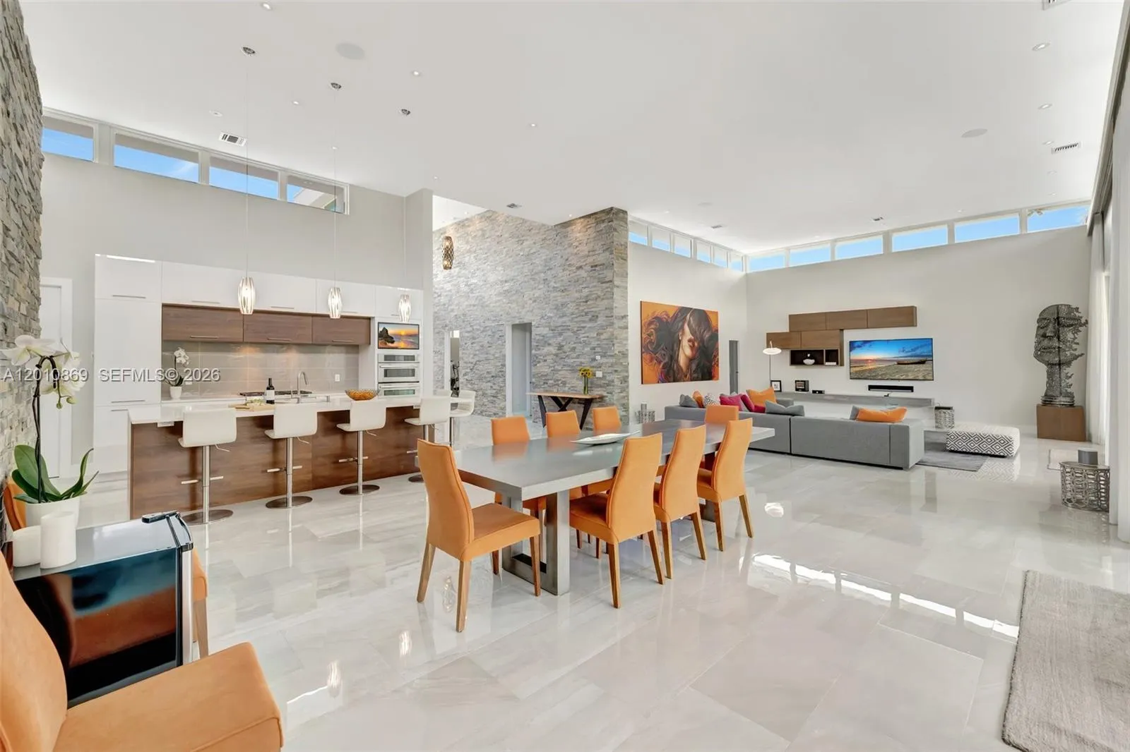 En Venta 907 Diplomat Parkway, Hallandale Beach, FL 33009, Hallandale Beach, FL 33009