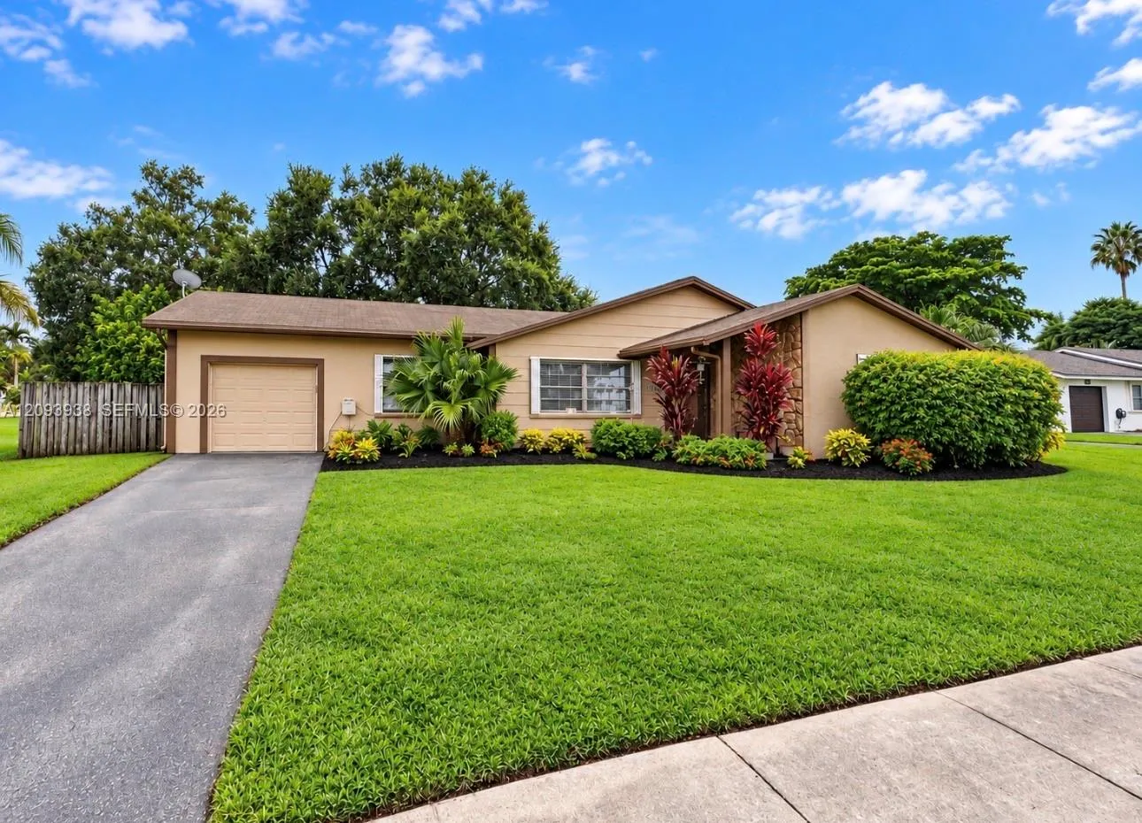 En Venta 908 Cardinal Place, Homestead, FL 33035, Homestead, FL 33035