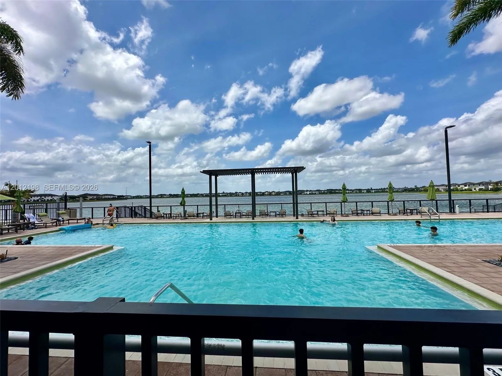 En Renta 9083 NW 159th Street 9083, Miami Lakes, FL 33018, Miami Lakes, FL 33018
