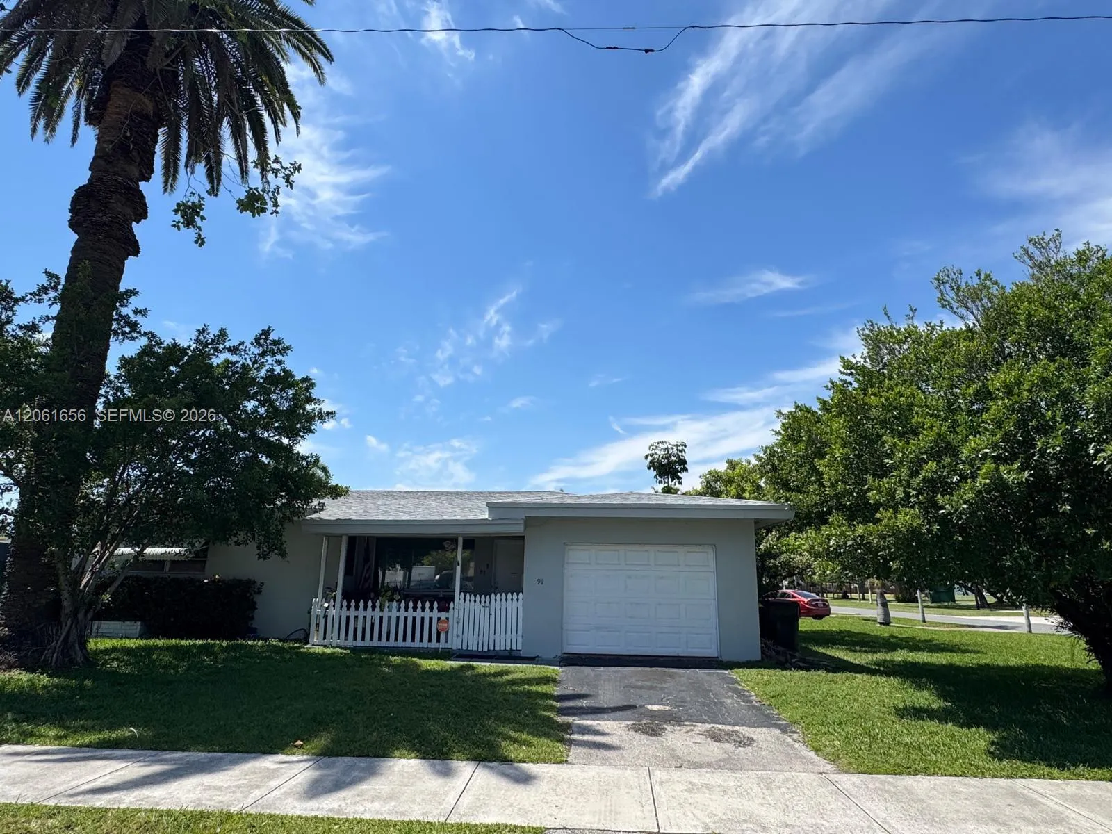 Foto de propiedad en 91 Fronton Boulevard, Dania Beach, FL 33004 Dania Beach con MLS# 