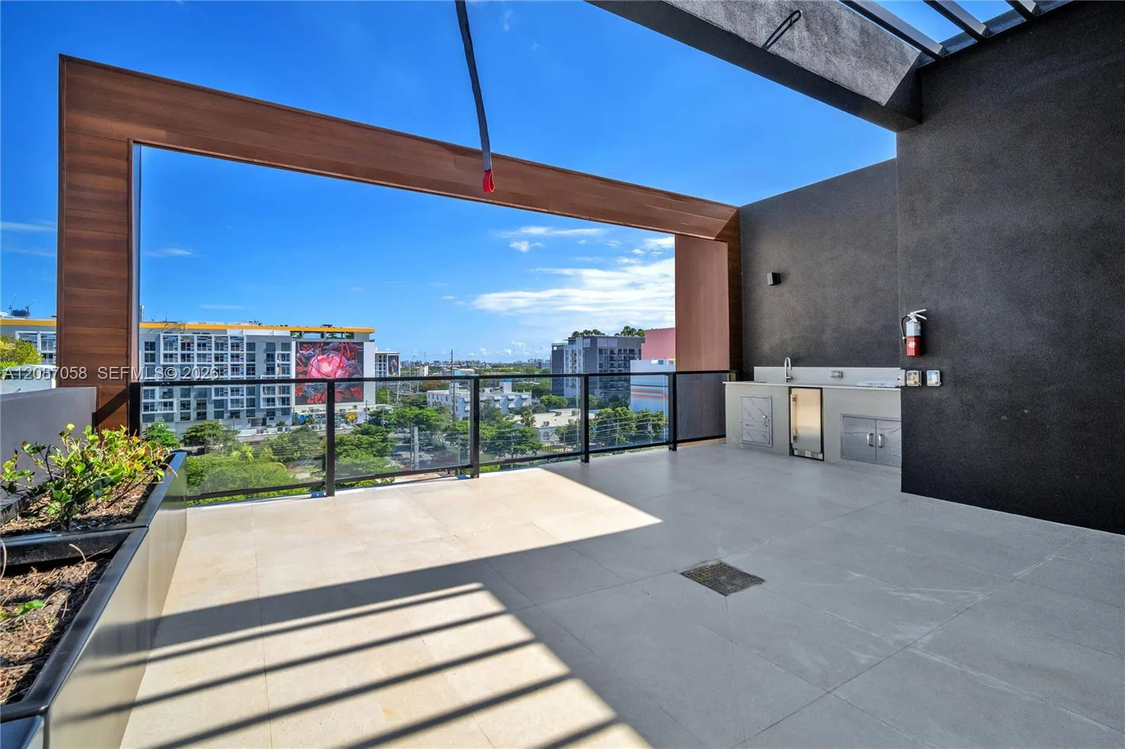 En Renta 91 NW 27th Street 502, Miami, FL 33127, Miami, FL 33127