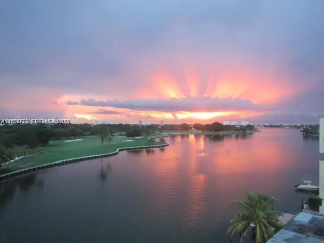 En Venta 9102 W Bay Harbor 4B, Bay Harbor Islands, FL 33154, Bay Harbor Islands, FL 33154