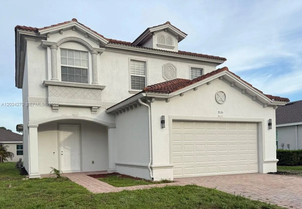 En Venta 9135 Leatherwood Loop, Lehigh Acres, FL 33936, Lehigh Acres, FL 33936
