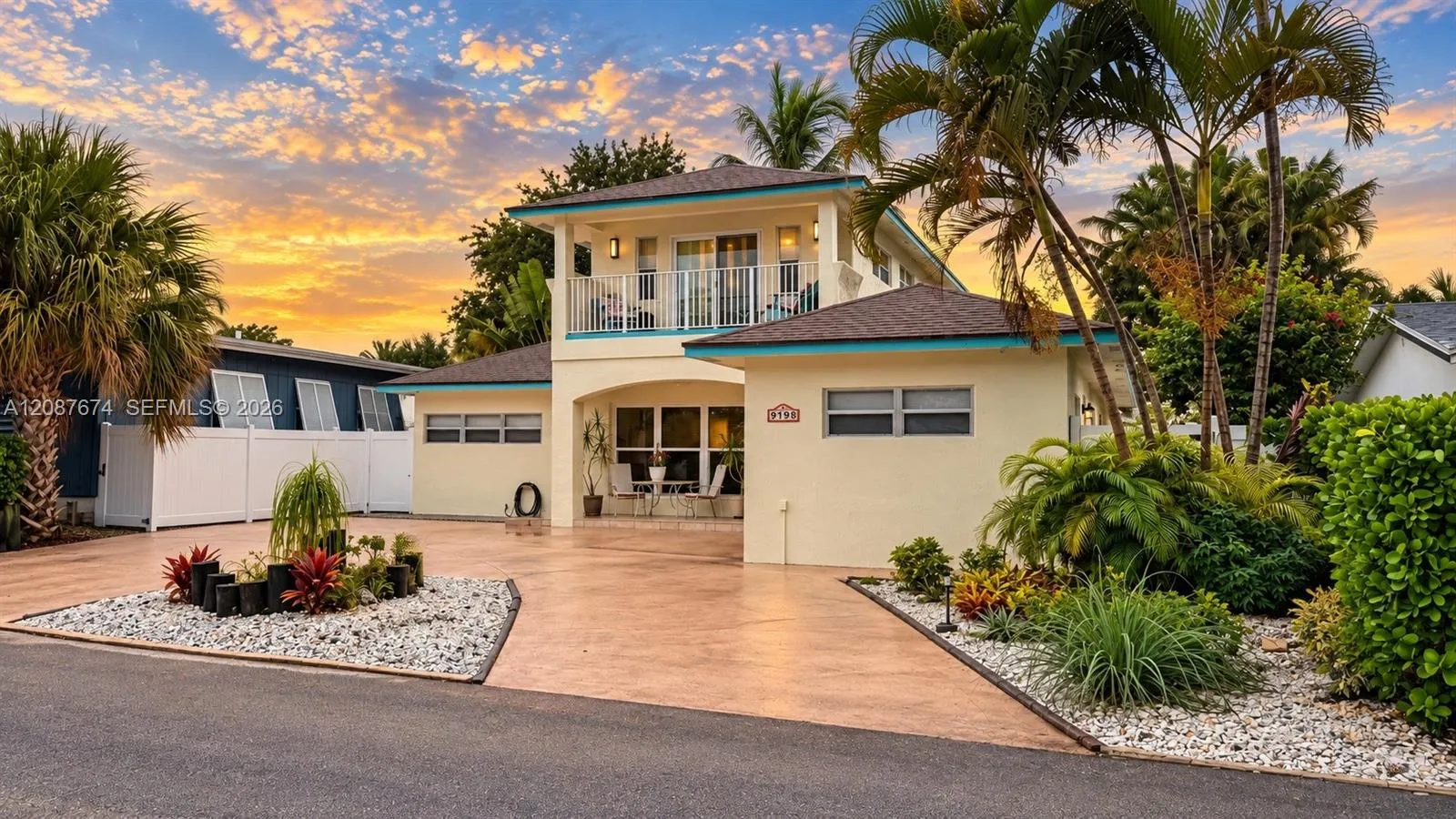 En Venta 919 S Lakeside Place, Lantana, FL 33462, Lantana, FL 33462