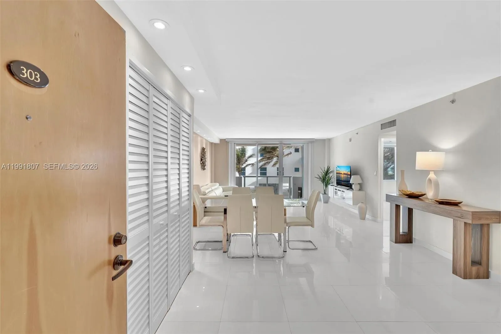 En Renta 9195 Collins Avenue 303, Surfside, FL 33154, Surfside, FL 33154