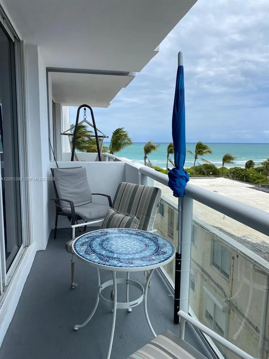 En Renta 9195 Collins Avenue 406, Surfside, FL 33154, Surfside, FL 33154