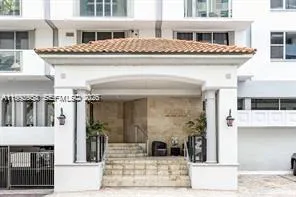 Foto de propiedad en 9195 Collins Avenue 614, Surfside, FL 33154 Surfside con MLS# 