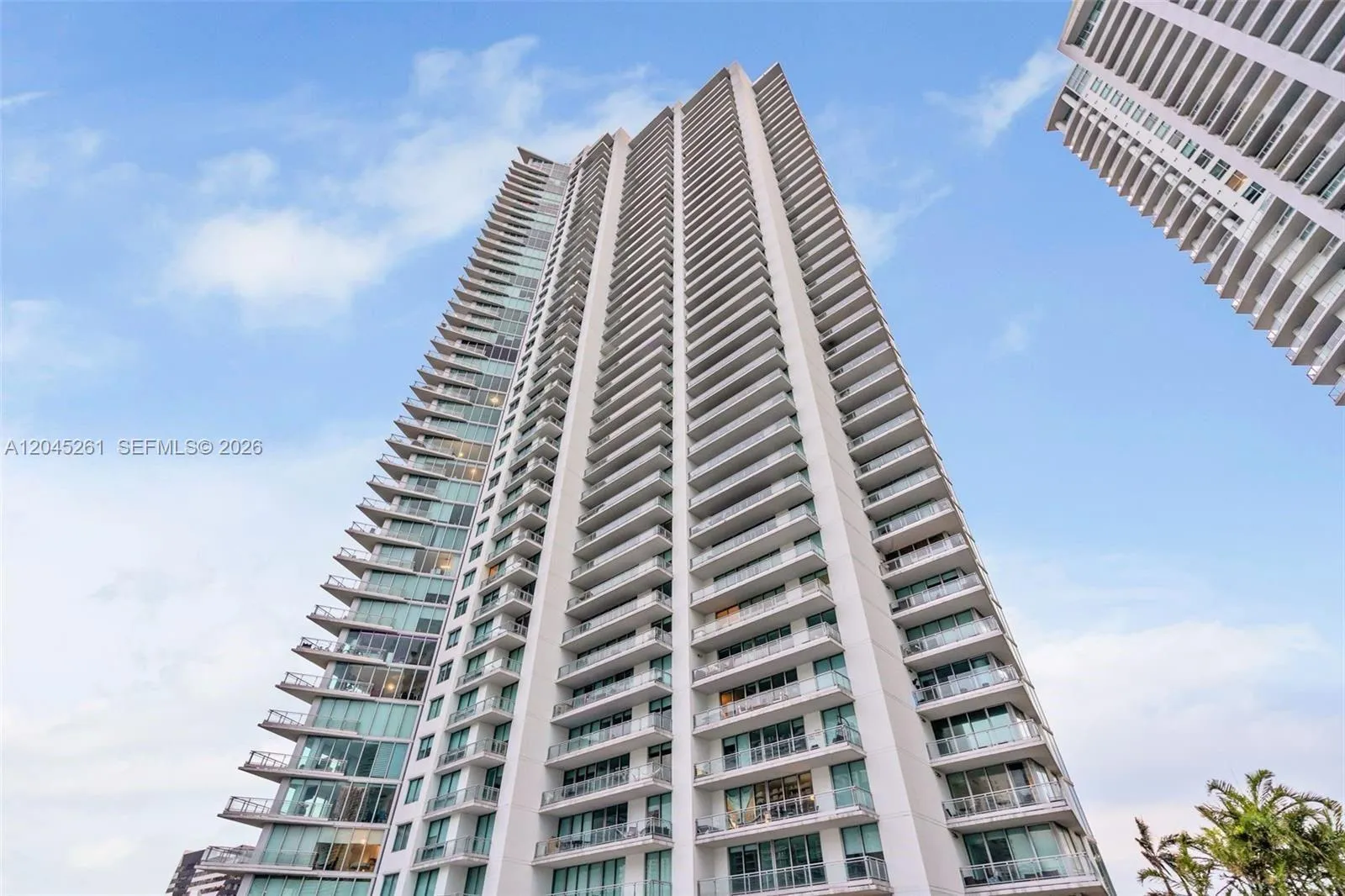 Foto de propiedad en 92 SW 3rd Street 3608, Miami, FL 33130 Miami con MLS#