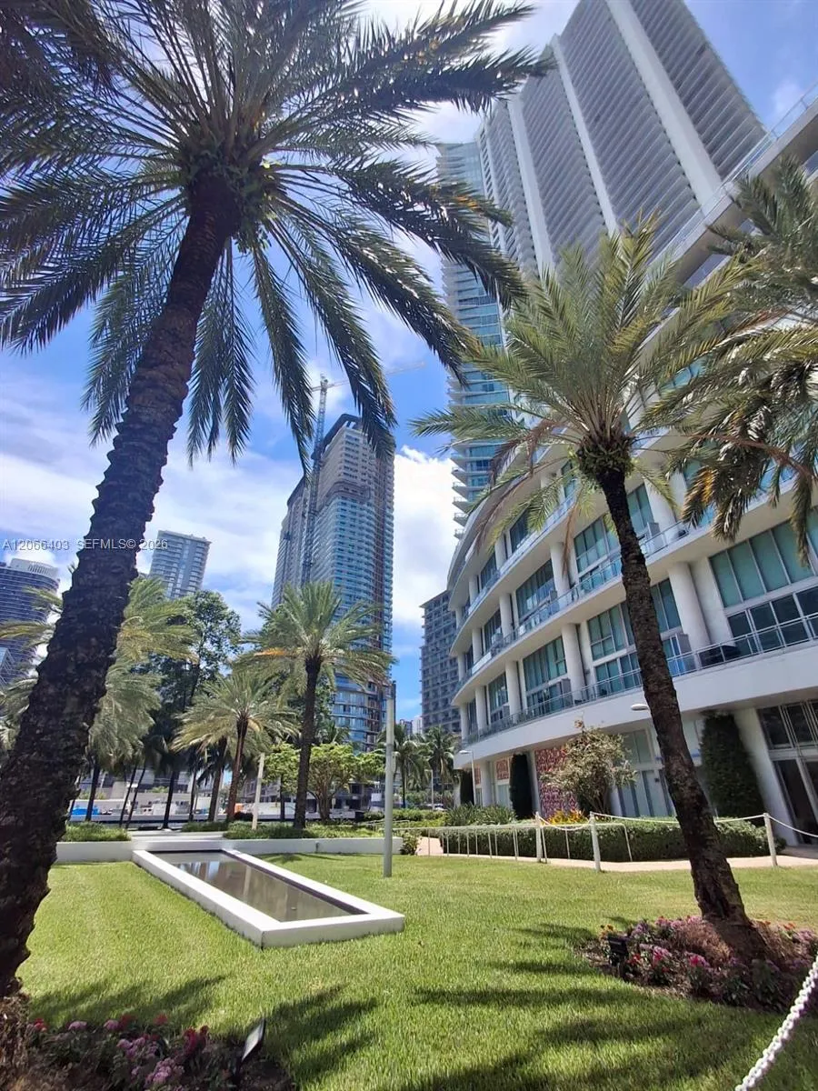 Foto de propiedad en 92 SW 3rd Street 3808, Miami, FL 33130 Miami con MLS#