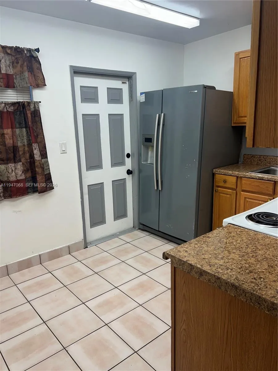 Foto de propiedad en 9203 NW 38th Drive 12, Coral Springs, FL 33065 Coral Springs con MLS# 
