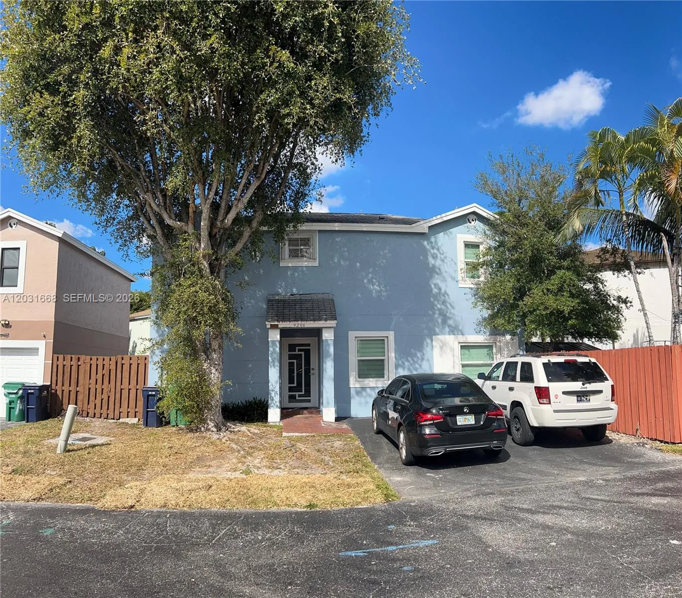 Foto de propiedad en 9206 SW 147th Court, Miami, FL 33196 Miami con MLS# 