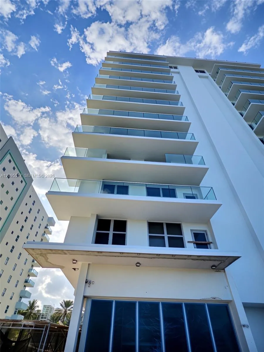 En Renta 9225 Collins Avenue 1109, Surfside, FL 33154, Surfside, FL 33154