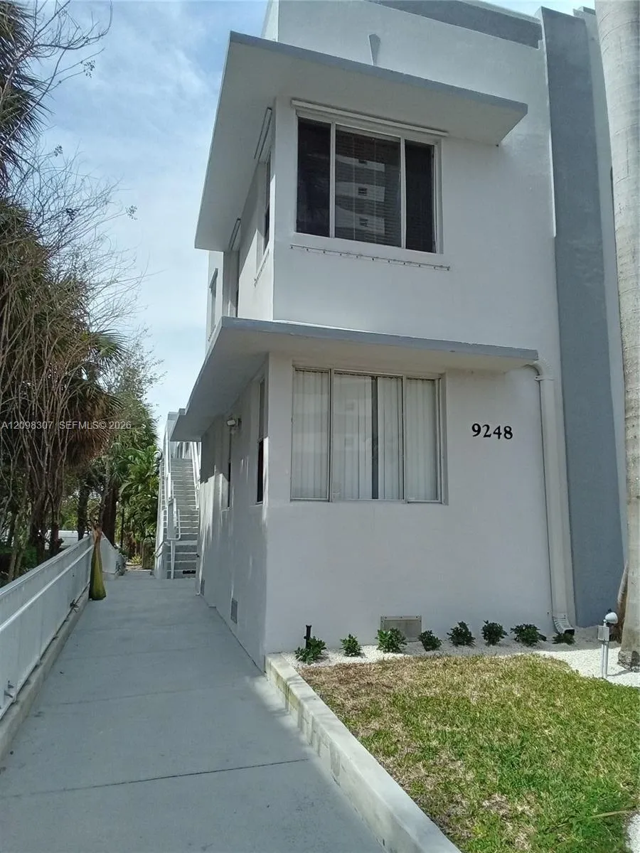 En Renta 9248 Collins Avenue 205, Surfside, FL 33154, Surfside, FL 33154