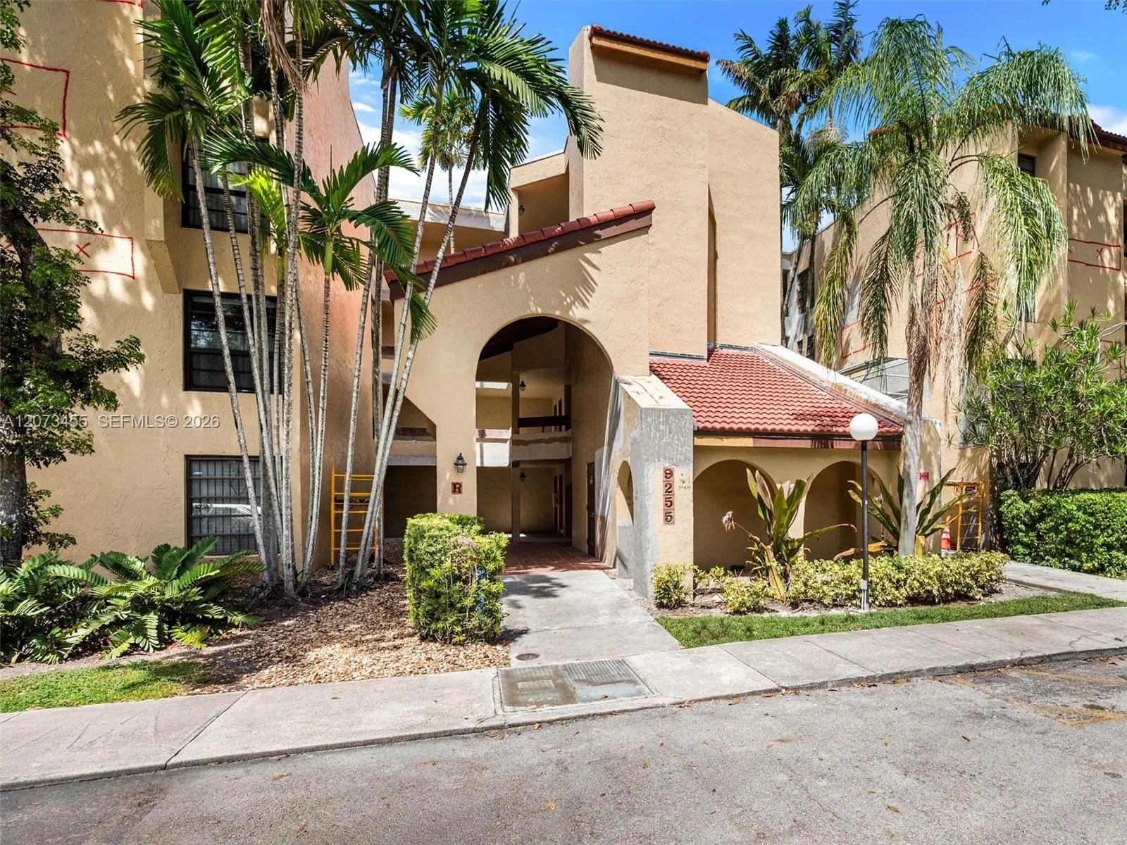 Foto de propiedad en 9255 SW 125th Avenue 310-R, Miami, FL 33186 Miami con MLS# 