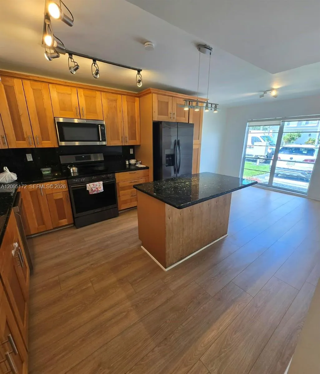En Renta 926 NE 27th Avenue 926, Hallandale Beach, FL 33009, Hallandale Beach, FL 33009