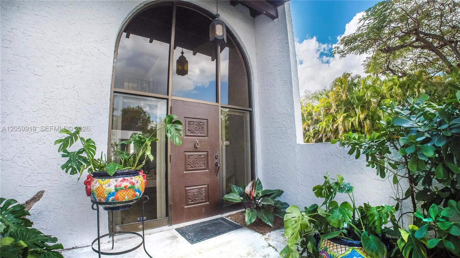 Foto de propiedad en 9280 Biscayne Boulevard E, Miami Shores, FL 33138 Miami Shores con MLS# 
