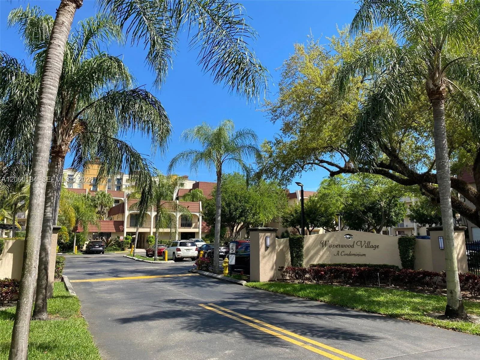 Foto de propiedad en 9301 SW 92nd Avenue C213, Miami, FL 33176 Miami con MLS#