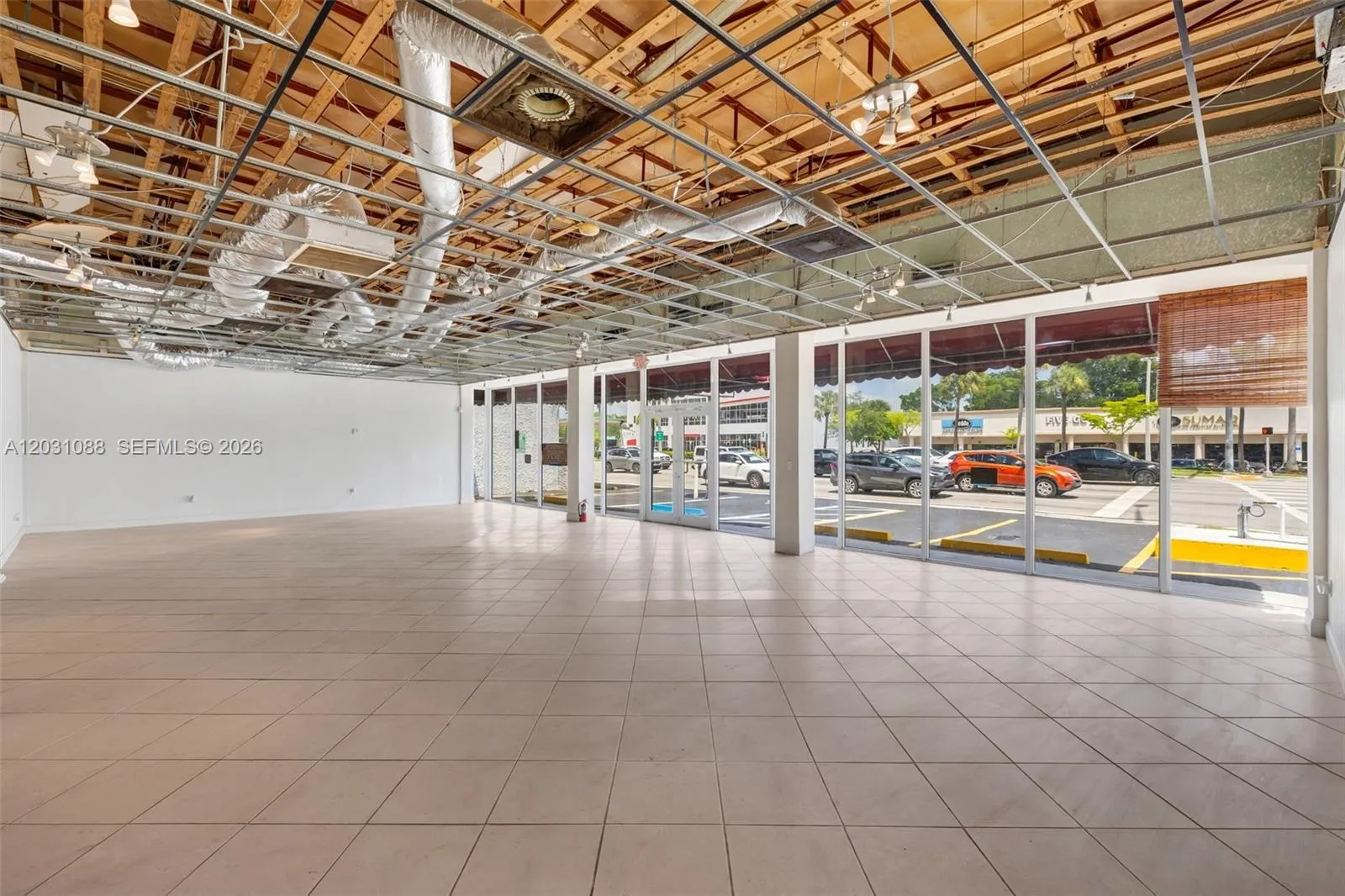En Renta 9308 S Dixie Highway, Miami, FL 33156, Miami, FL 33156