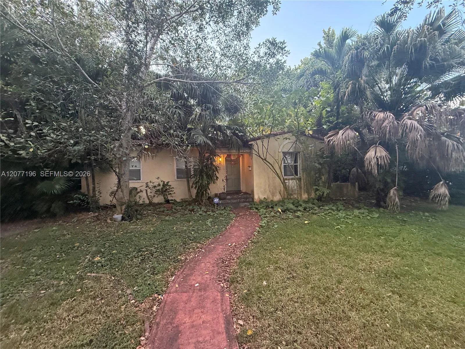 Foto de propiedad en 9313 NW 2nd Place, Miami Shores, FL 33150 Miami Shores con MLS# 