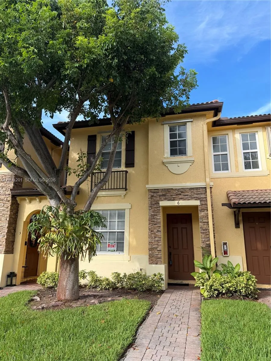 En Renta 9323 SW 227th Street 6-5, Cutler Bay, FL 33190, Cutler Bay, FL 33190