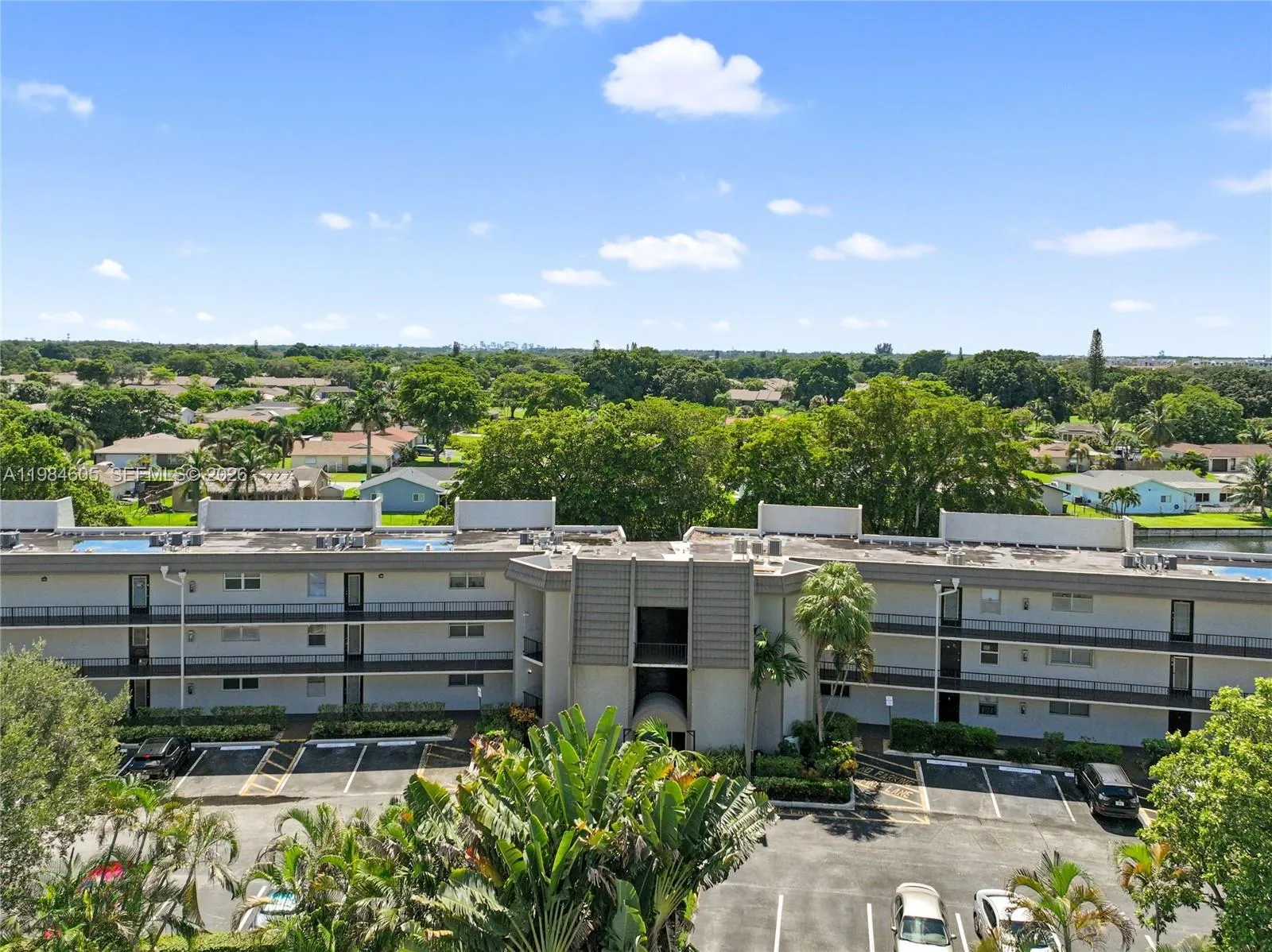 En Venta 9330 Lime Bay Boulevard 209, Tamarac, FL 33321, Tamarac, FL 33321