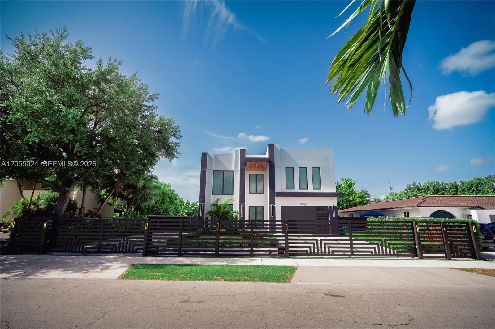 Foto de propiedad en 9330 SW 34th Street NA, Miami, FL 33165 Miami con MLS# 