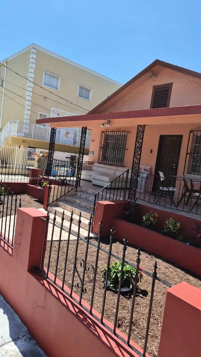 En Venta 934 SW 3rd Street, Miami, FL 33130, Miami, FL 33130