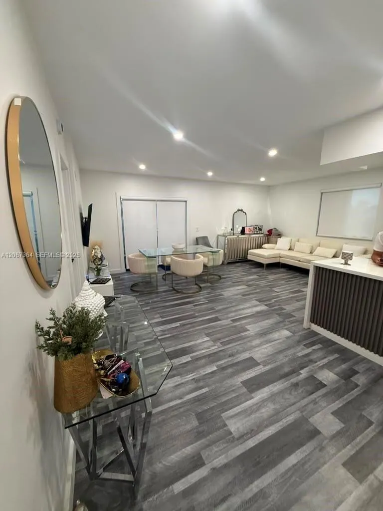 En Venta 9340 Fontainebleau Boulevard W507, Miami, FL 33172, Miami, FL 33172