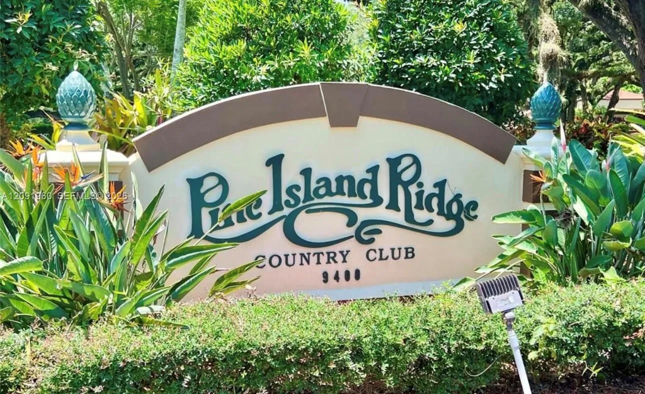 En Renta 9340 Lagoon Place 205, Davie, FL 33324, Davie, FL 33324