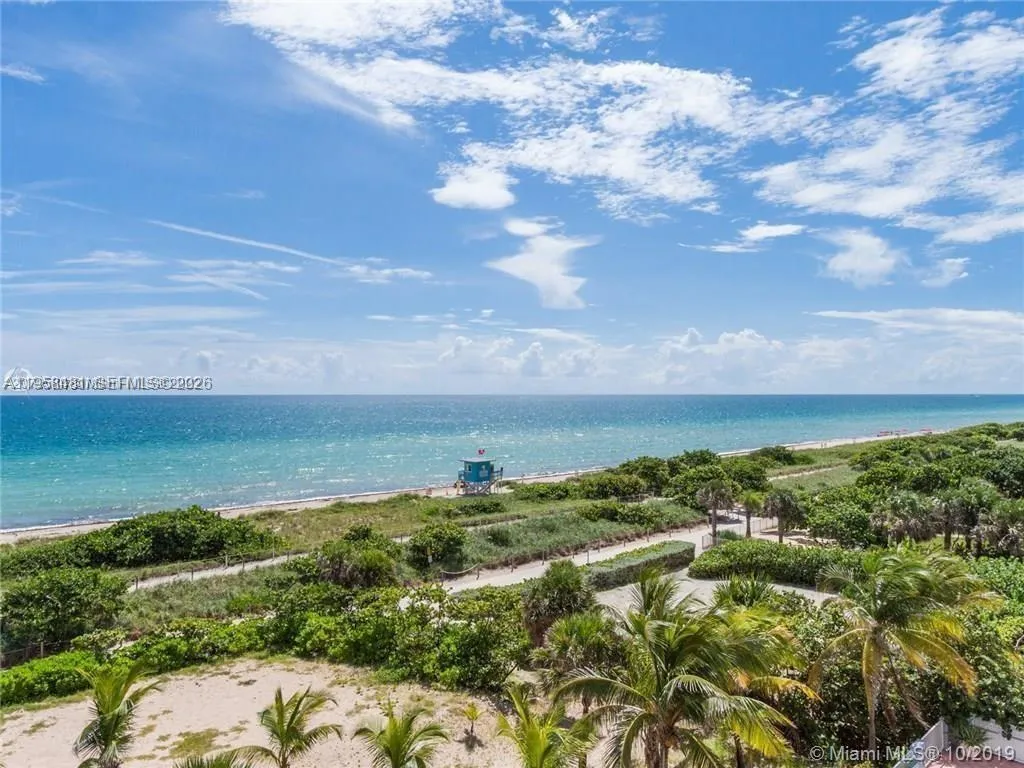 En Venta 9341 Collins Avenue 806, Surfside, FL 33154, Surfside, FL 33154