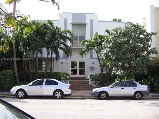 Alquilada 936 Pennsylvania Avenue 203, Miami Beach, FL 33139, Miami Beach, FL 33139