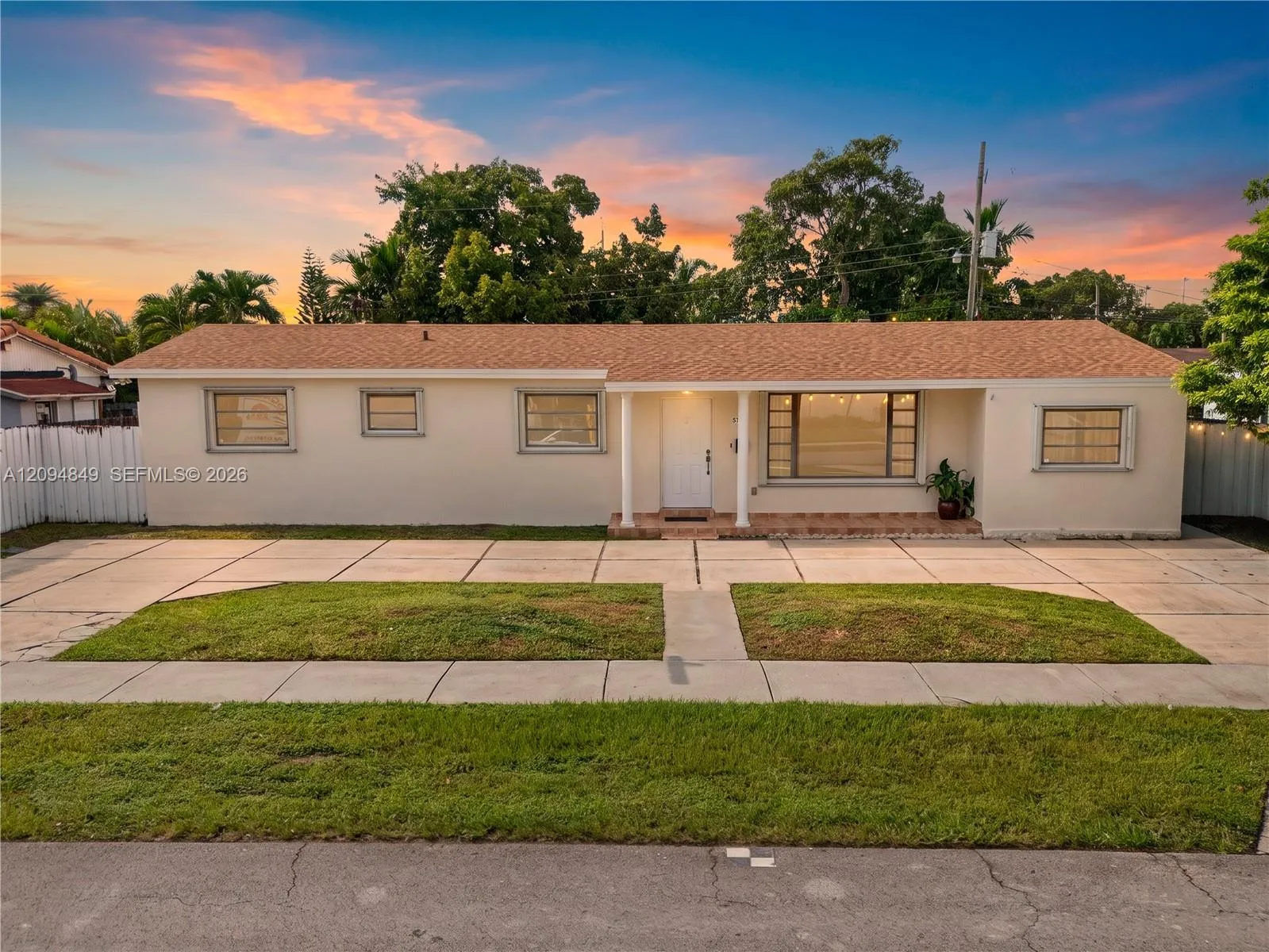 En Venta 9360 SW 25th Street, Miami, FL 33165, Miami, FL 33165