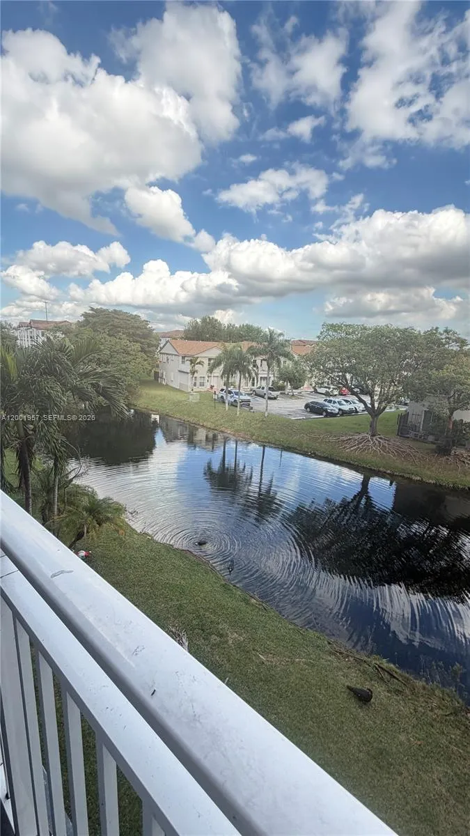 En Renta 9375 Fontainebleau Boulevard L304, Miami, FL 33172, Miami, FL 33172