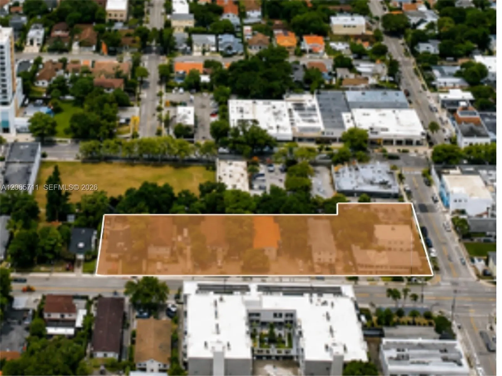 En Venta 938 SW 7th Street, Miami, FL 33130, Miami, FL 33130