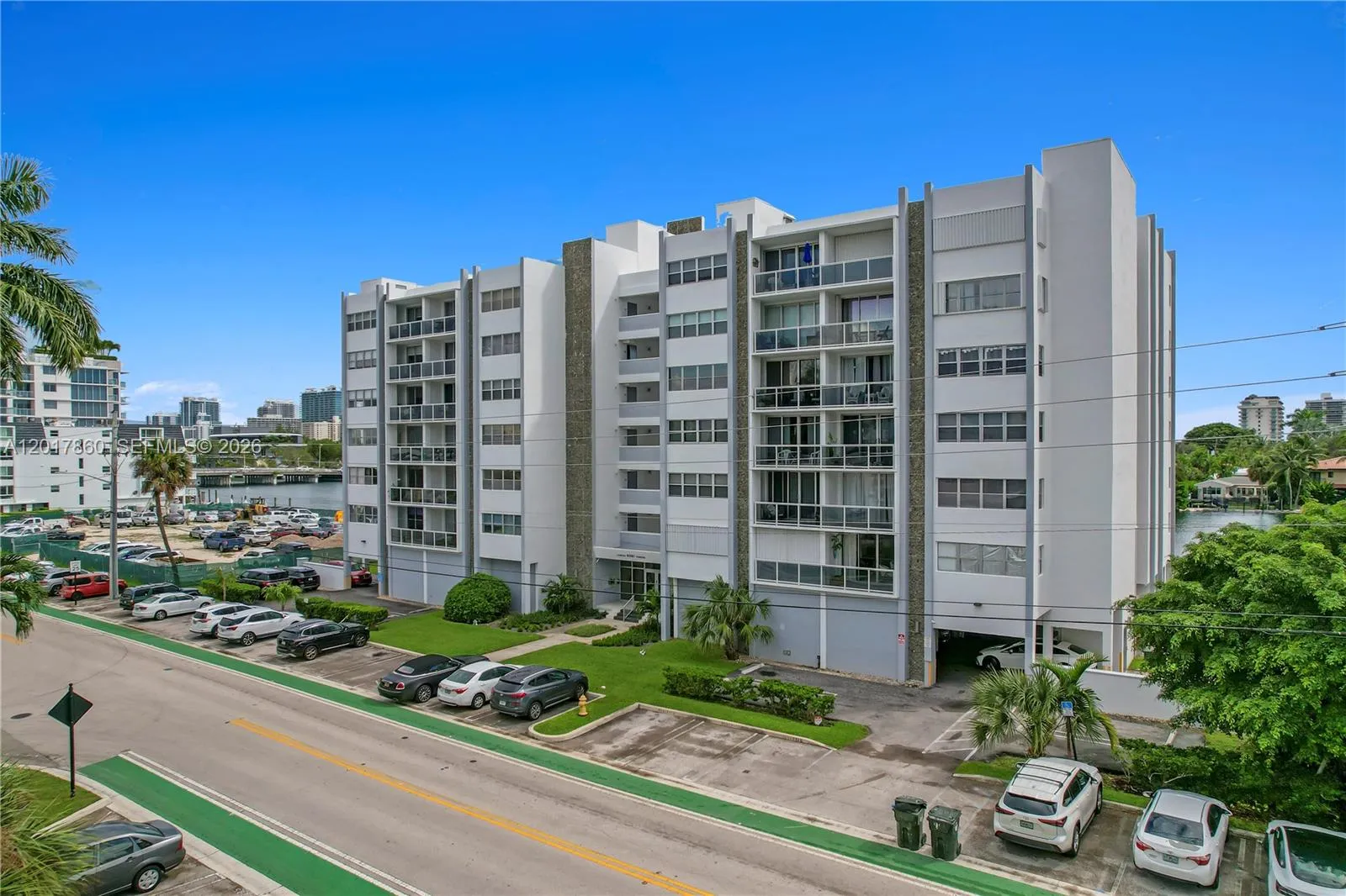 En Renta 9381 E Bay Harbor Drive 301N, Bay Harbor Islands, FL 33154, Bay Harbor Islands, FL 33154