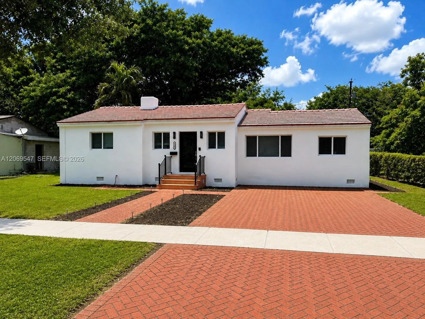 Foto de propiedad en 9402 NW 2nd Place, Miami Shores, FL 33150 Miami Shores con MLS# 