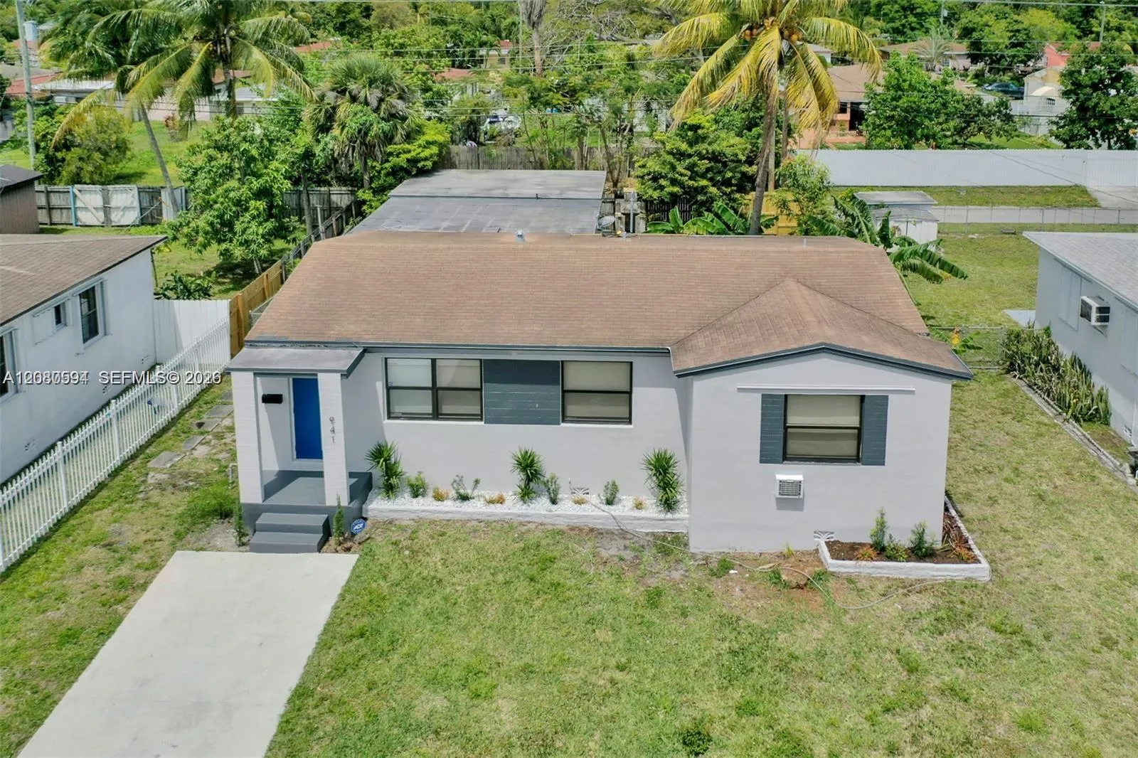 En Venta 941 NE 155th Terrace, North Miami Beach, FL 33162, North Miami Beach, FL 33162